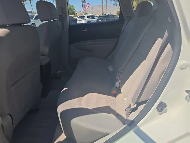 Used 2014 Pearl White Nissan S image 13