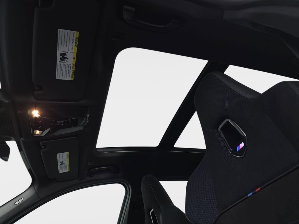New 2026 Alpine White BMW M35i image 29
