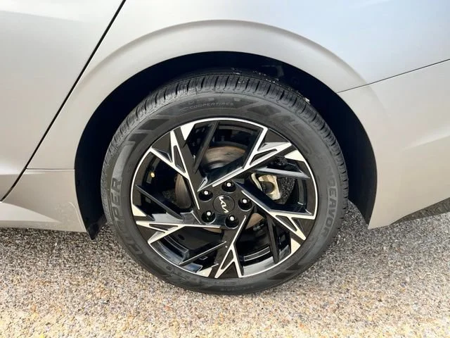 Used 2025 Gray Kia GT-Line image 10