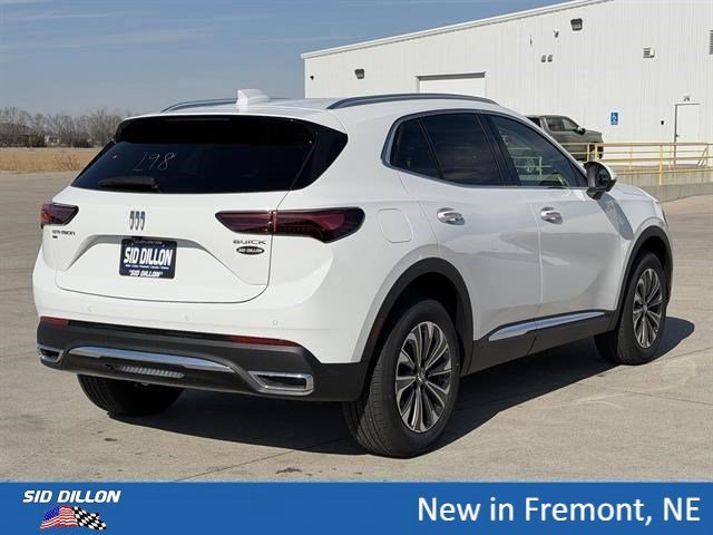 New 2026 Summit White Buick Preferred image 4