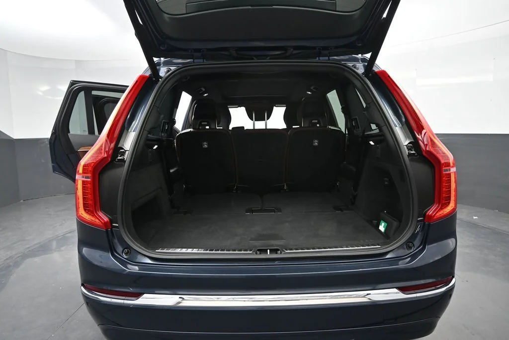 Certified Used 2025 Denim Blue Volvo Core image 20