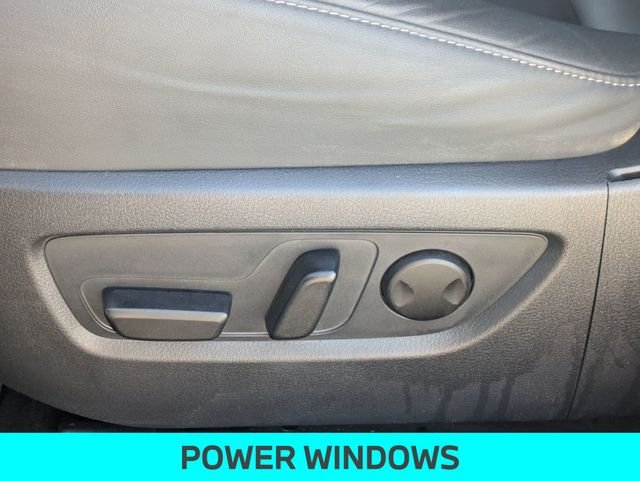 Used 2023 White Mazda 2.5 S Preferred Package image 15