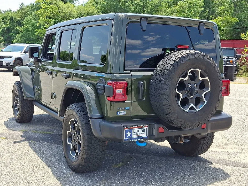 Used 2023 Sarge Green Clearcoat Jeep Rubicon image 9