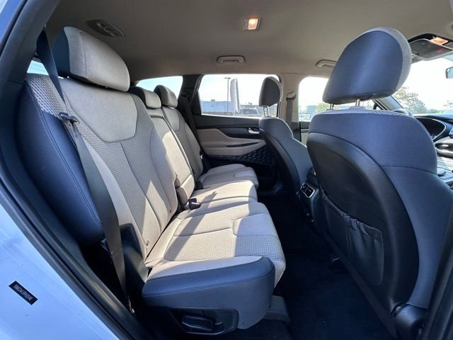Used 2023 White Hyundai SEL image 29