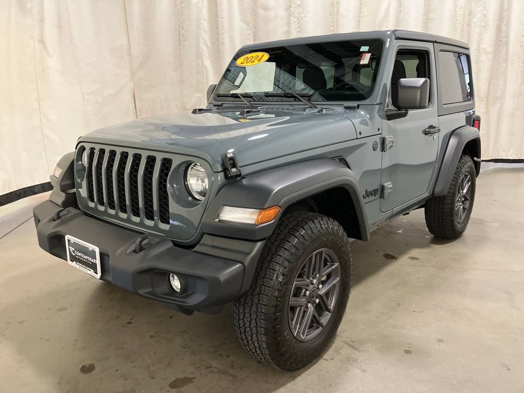 Used 2024 Anvil Clear Coat Jeep Sport S image 20