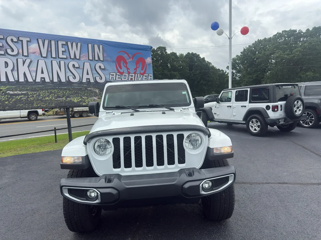 Used 2021 Jeep Gladiator Sport S with VIN 1C6HJTAG1ML553488 for sale in Little Rock