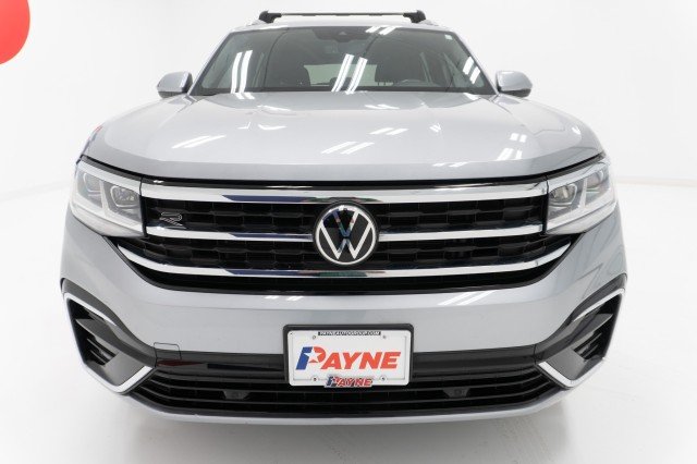 Used 2021 Pyrite Silver Metallic Volkswagen 3.6L V6 SEL R-Line image 3