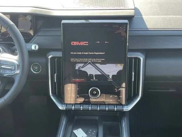 2026 GMC Acadia Elevation - Photo 15
