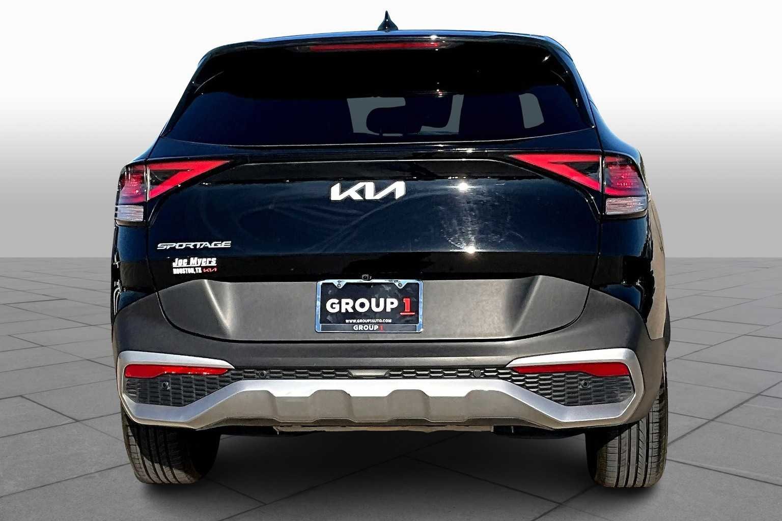 Used 2023 Ebony Black Kia EX image 7