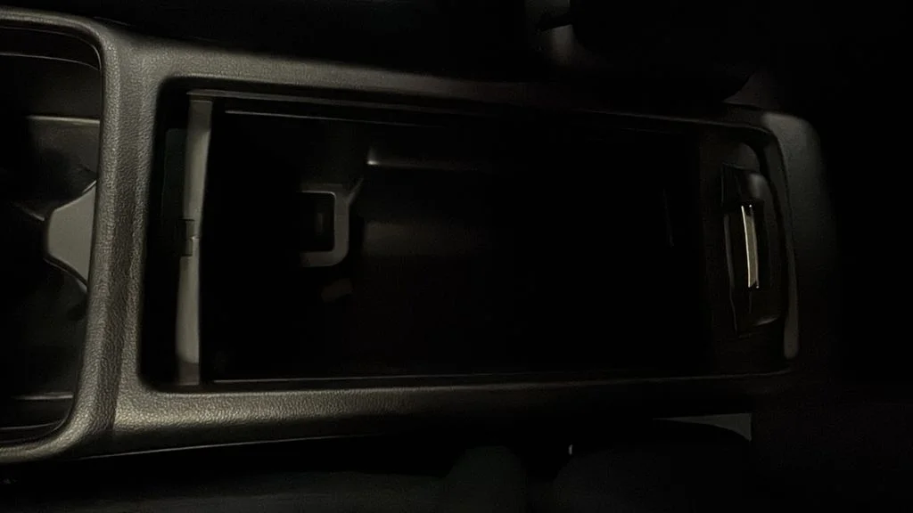 Used 2014 Silver Honda LX image 24