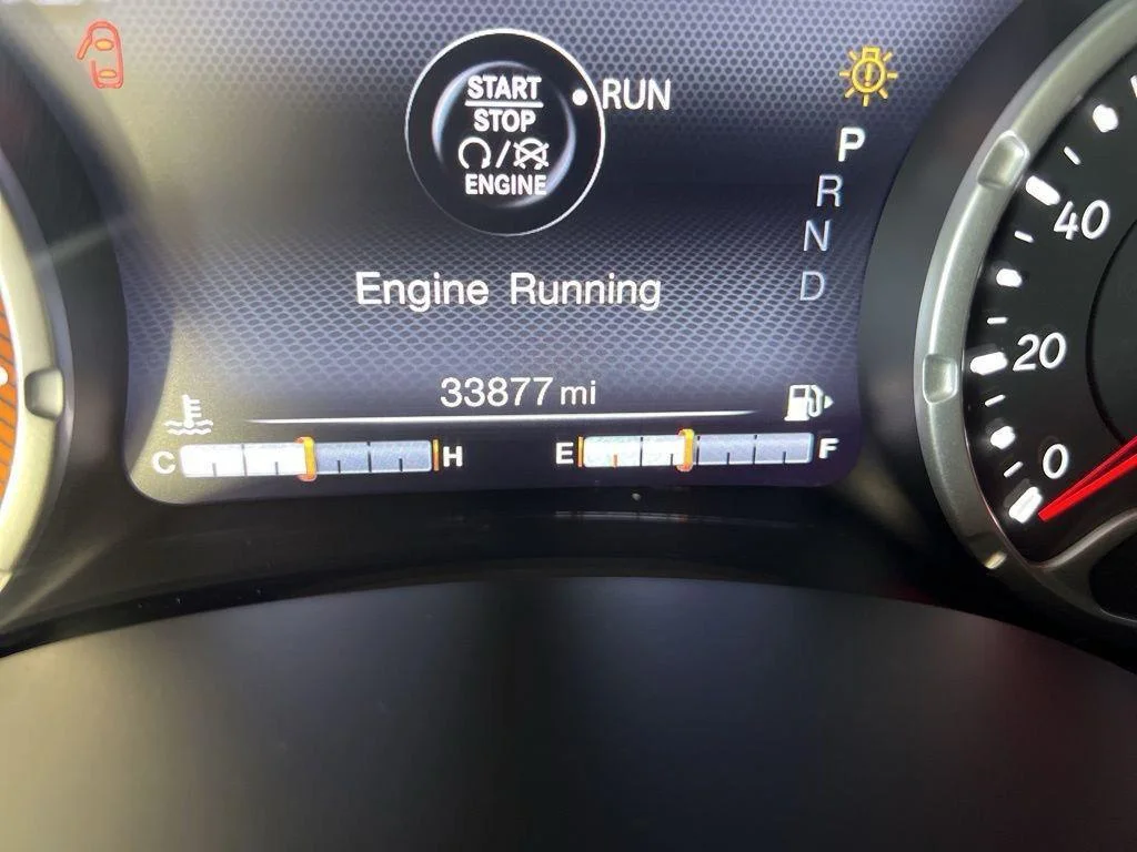 Used 2022 Graphite Gray Jeep Latitude image 20