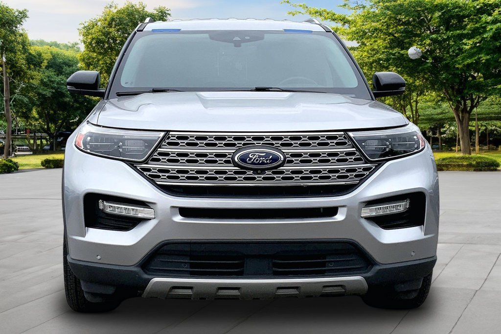Used 2021 Silver Ford Limited image 2