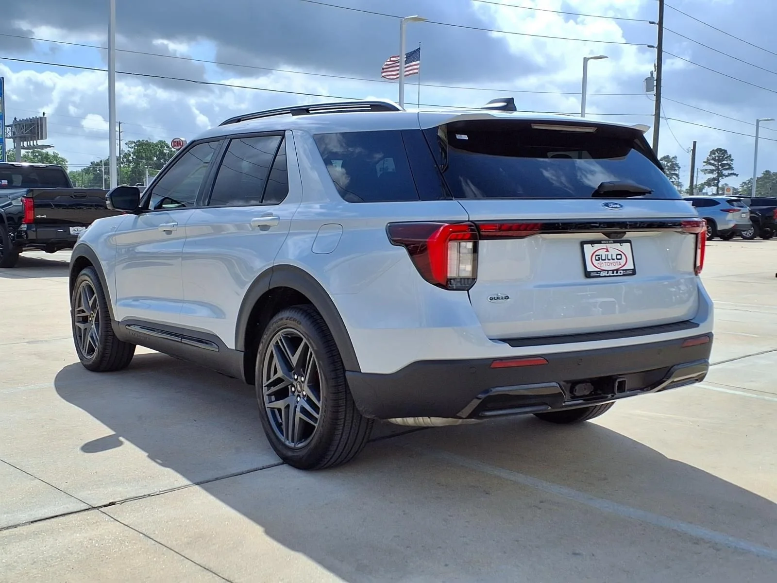 Used 2026 White Ford ST-Line image 2