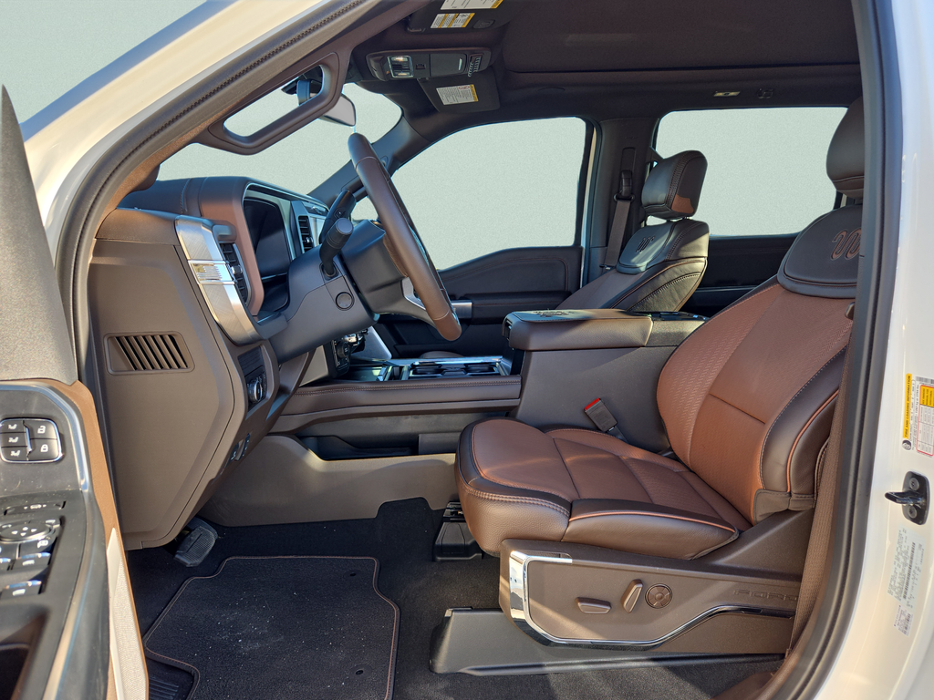 New 2026 Star White Metallic Tri-Coat Ford F-250® King Ranch® image 9
