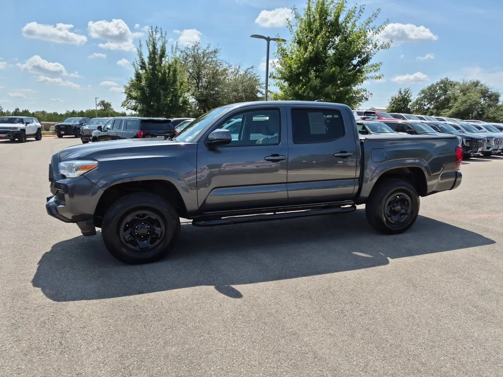 Used 2021 Gray Toyota SR image 4