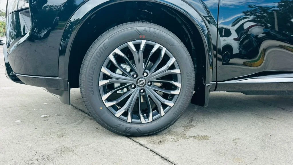 2026 Nissan Rogue Platinum - Photo 12