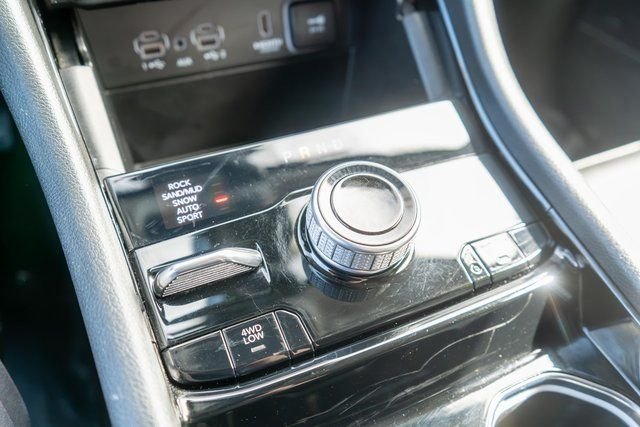 Used 2023 White Jeep 4xe image 32