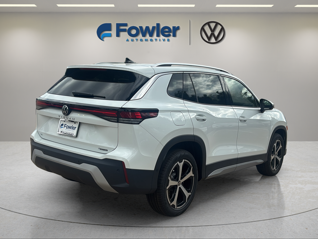 New 2026 White/off-white Volkswagen 2.0T SE image 7