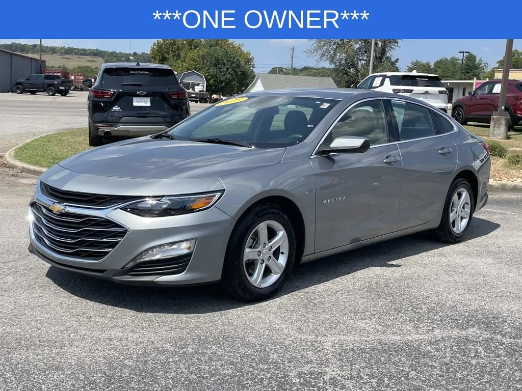 Used 2024 Sterling Gray Metallic Chevrolet 1LT image 8