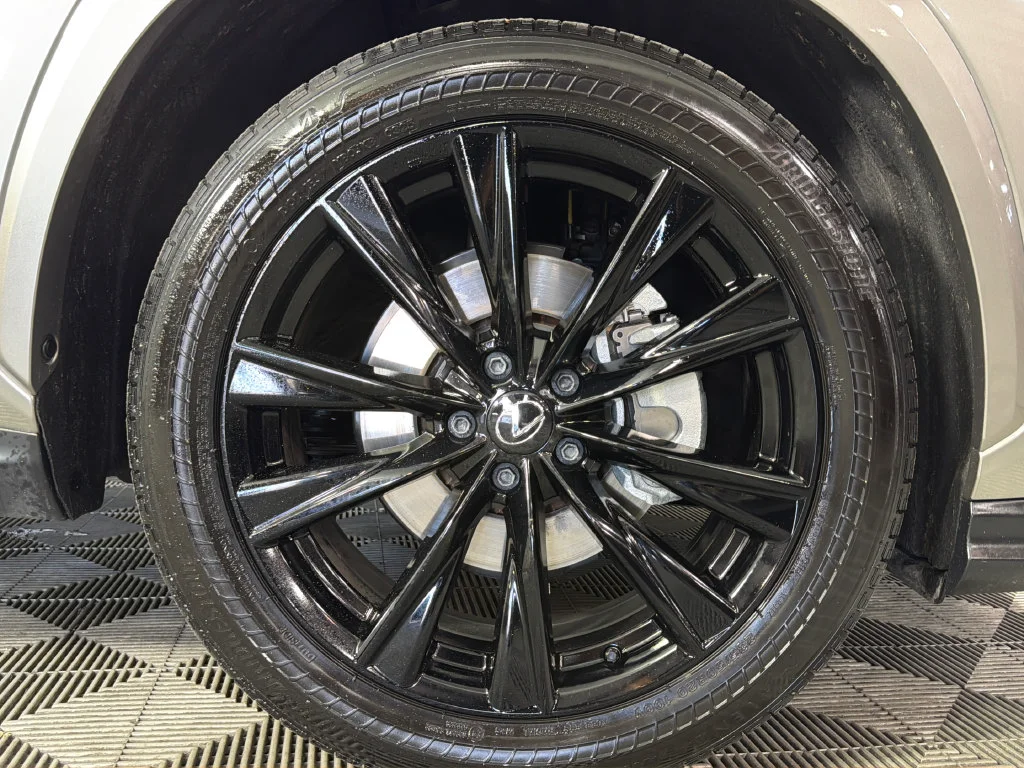 Used 2025 Silver Lexus NX 350 F SPORT Handling image 40