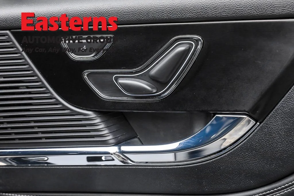 Used 2022 Silver Lincoln Standard image 26
