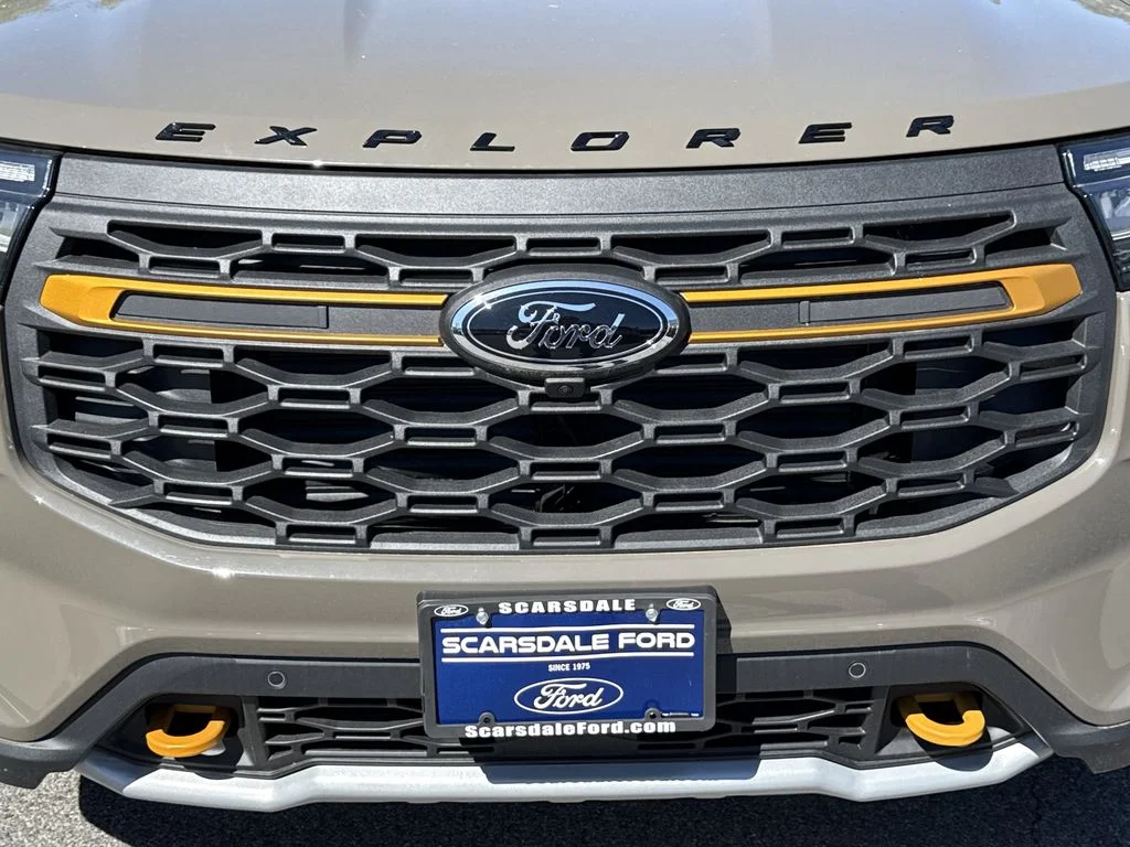 New 2026 Marsh Gray Ford Tremor® image 37