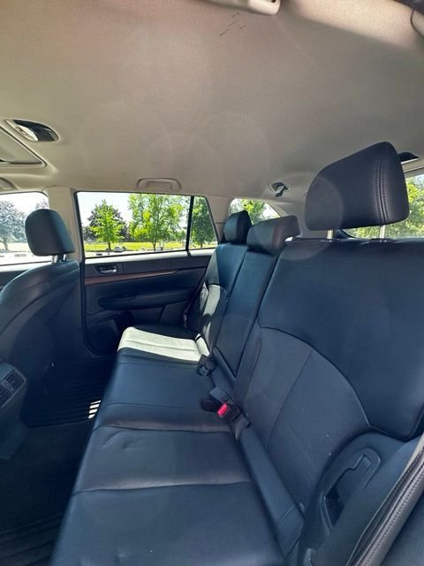 2014 Subaru Outback 2.5i Limited - Photo 16