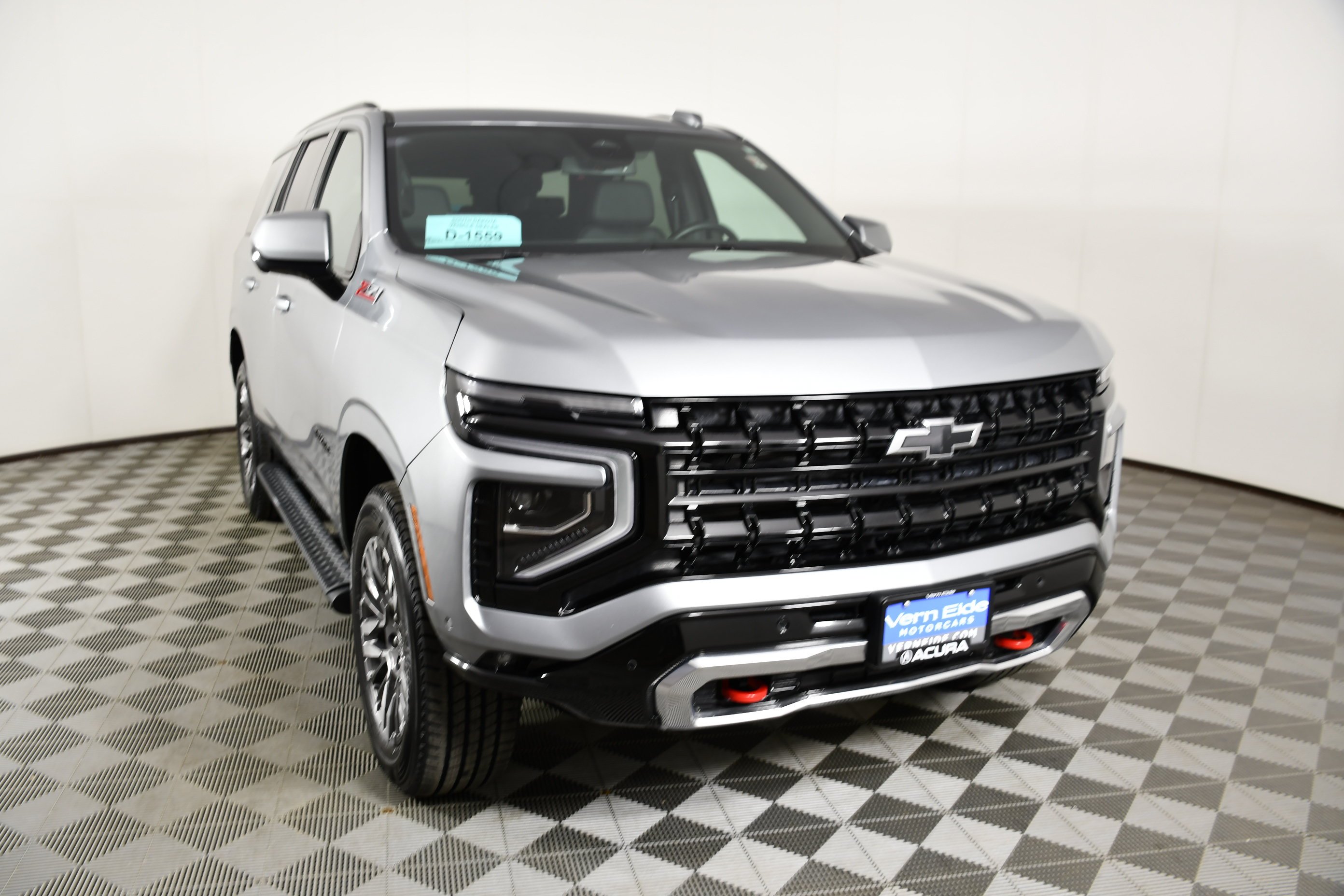 Used 2025 Sterling Gray Metallic Chevrolet Z71 image 3
