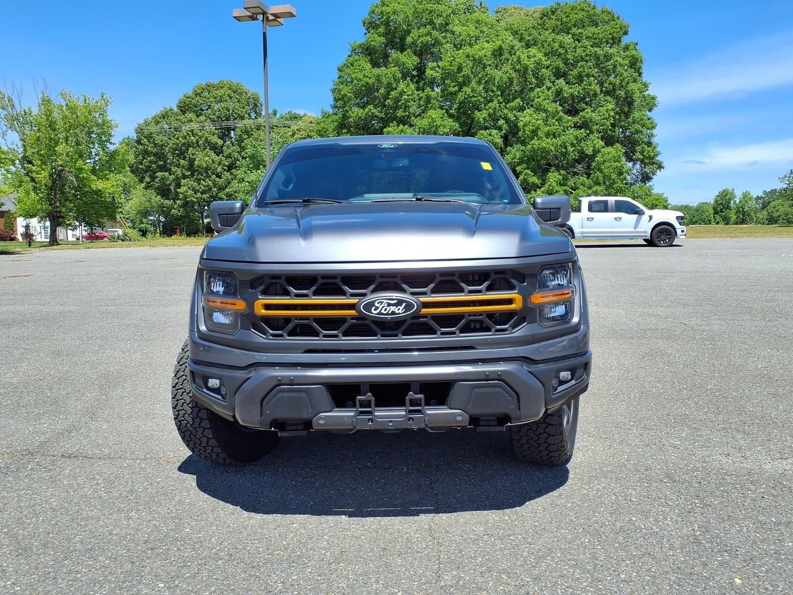 Used 2025 Gray Ford Tremor image 10
