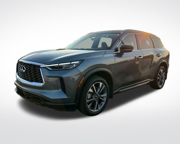 2024 INFINITI QX60 LUXE
