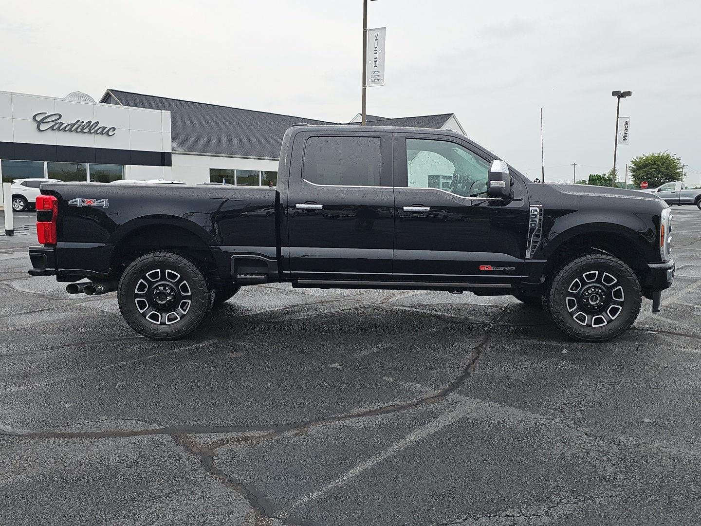Used 2024 Agate Black Ford Platinum image 4
