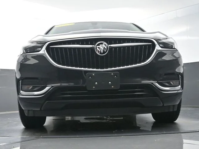 Used 2019 Black Buick Essence image 39