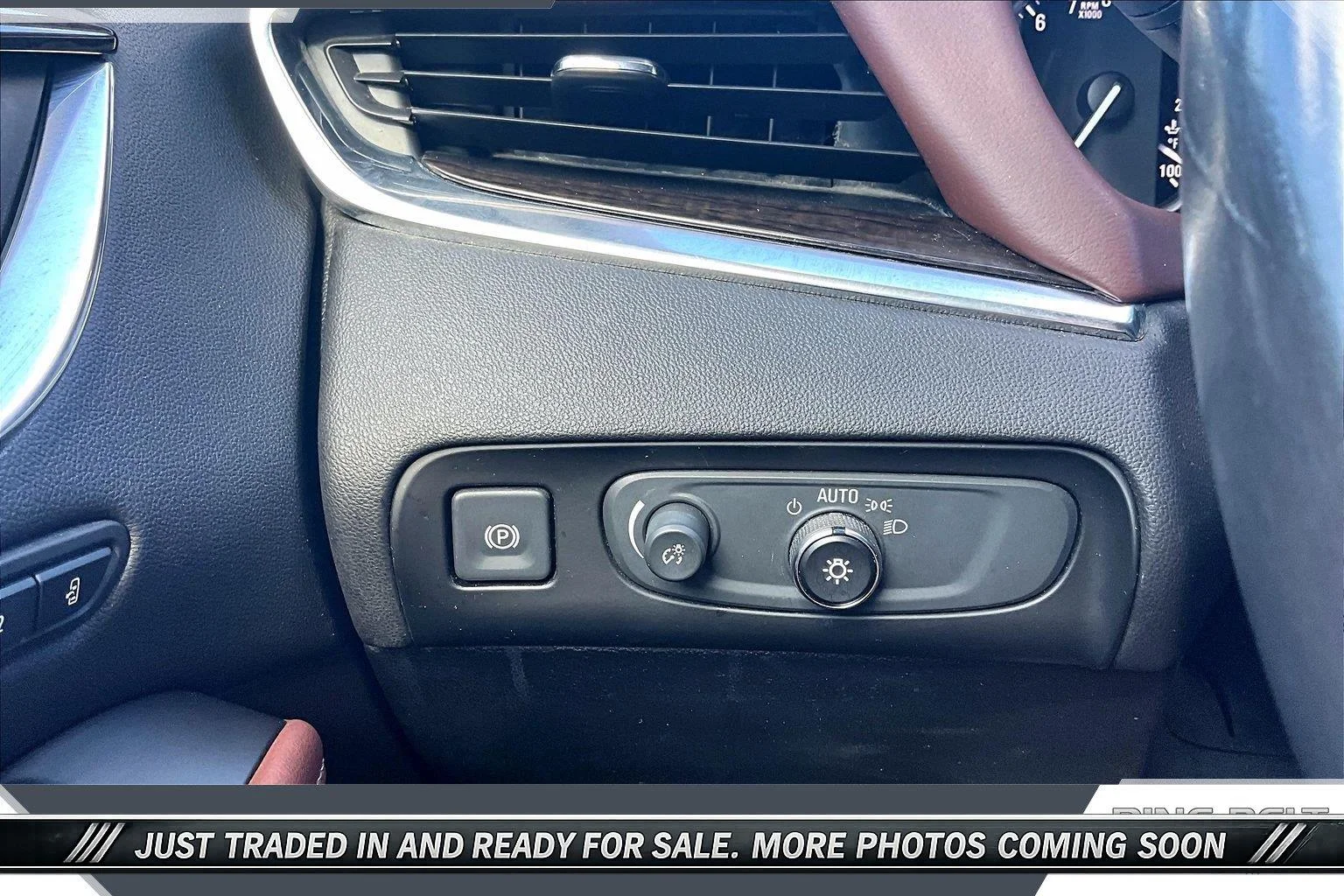 Used 2019 Includes Pitch Dark Night lower exterior accent color.) Buick Avenir image 23