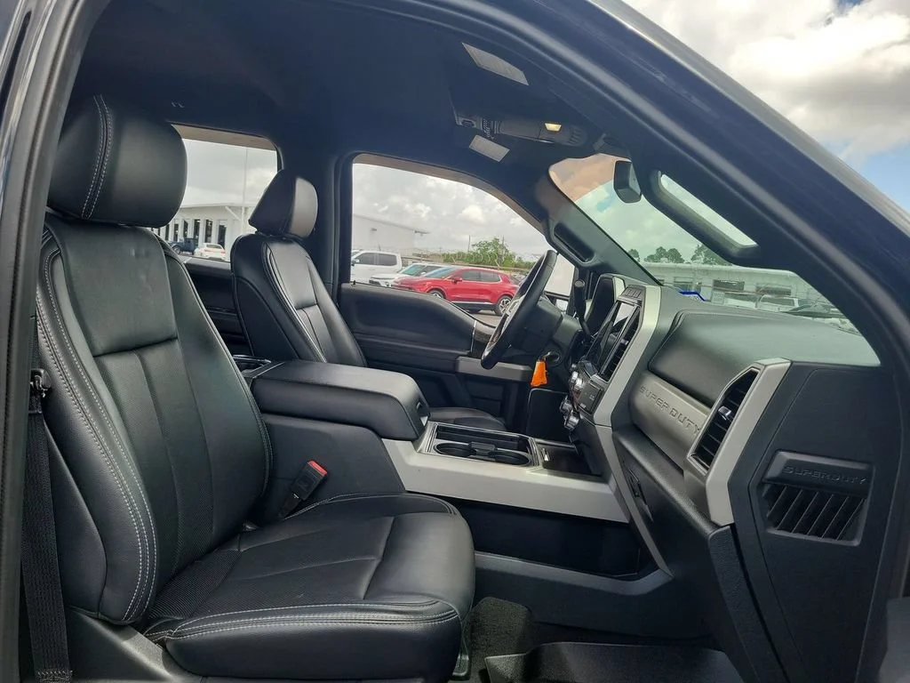 Used 2022 Black Ford LARIAT image 26