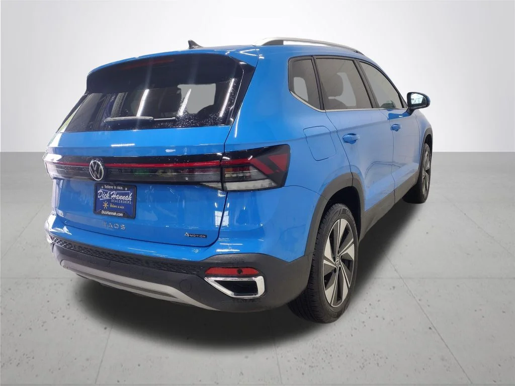 New 2026 Blue Volkswagen 1.5T SE image 12