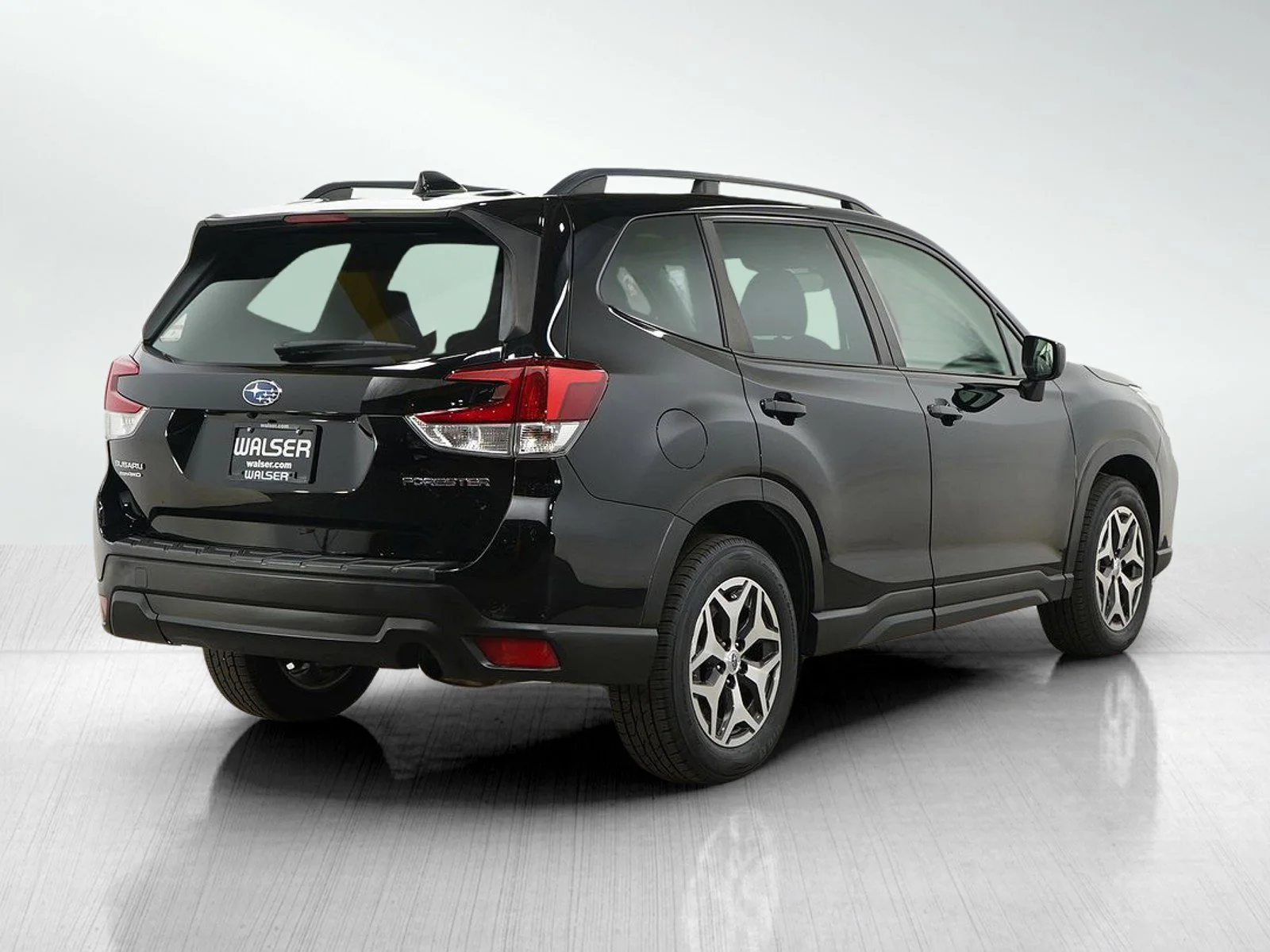 Used 2020 Crystal Black Pearl Subaru Premium image 5