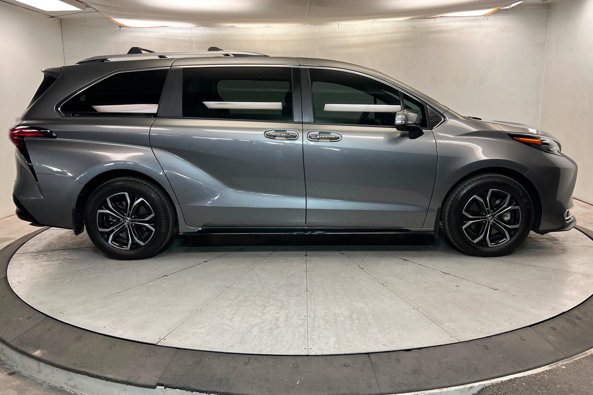 Used 2026 Gray Toyota Platinum image 7