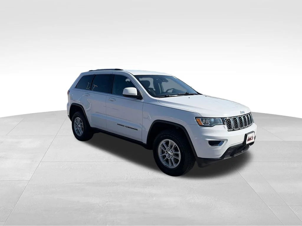 Used 2020 White Jeep Laredo E image 8