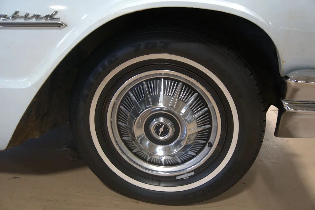 Used 1964 Light blue Ford  image 29