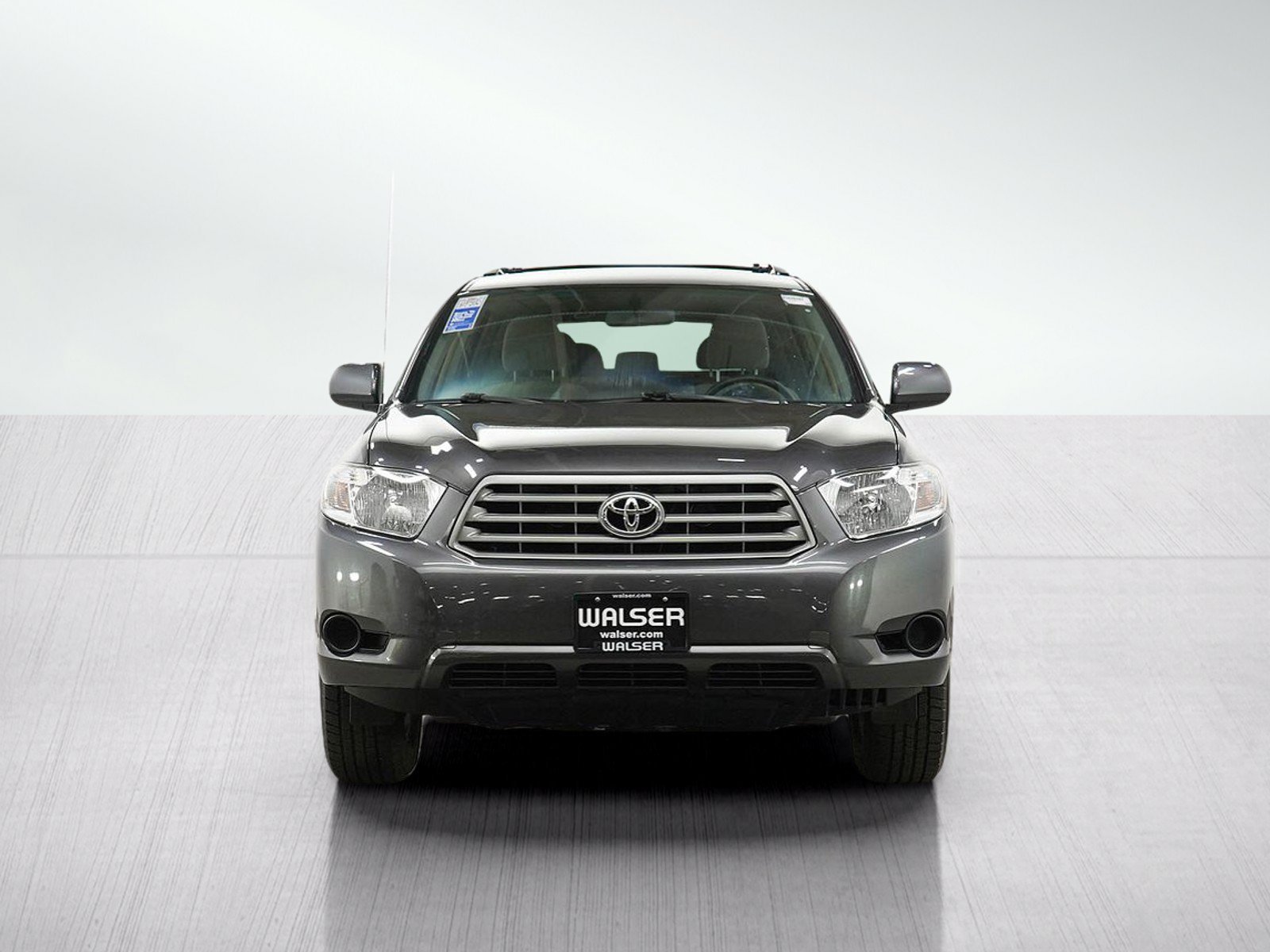 Used 2008 Magnetic Gray Metallic Toyota Base image 8
