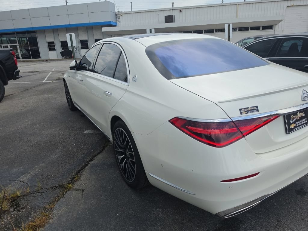 Used 2022 White Mercedes-Benz 4MATIC® image 6