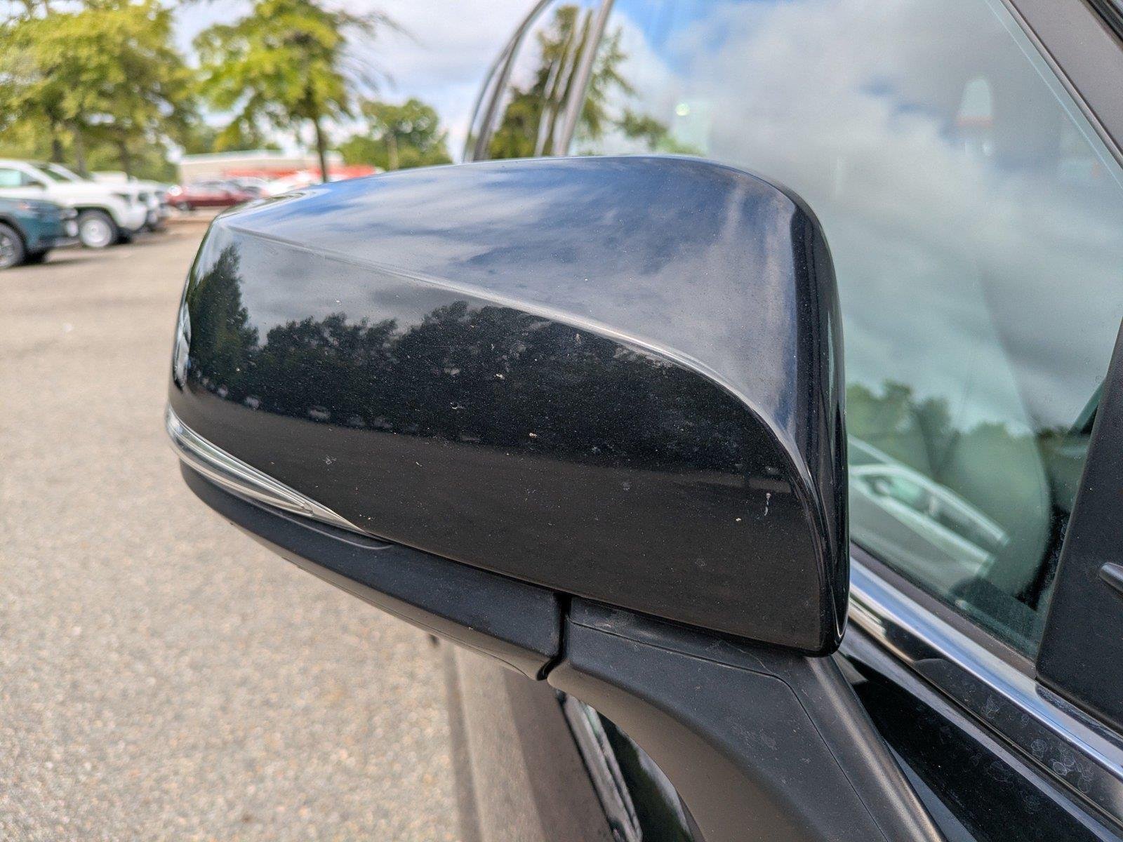 Used 2022 Midnight Black Metallic Toyota Hybrid XLE image 12