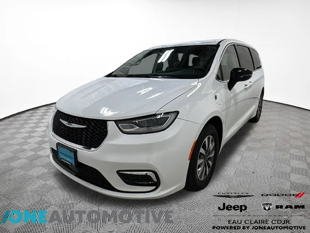 2024 Chrysler Pacifica Hybrid Select