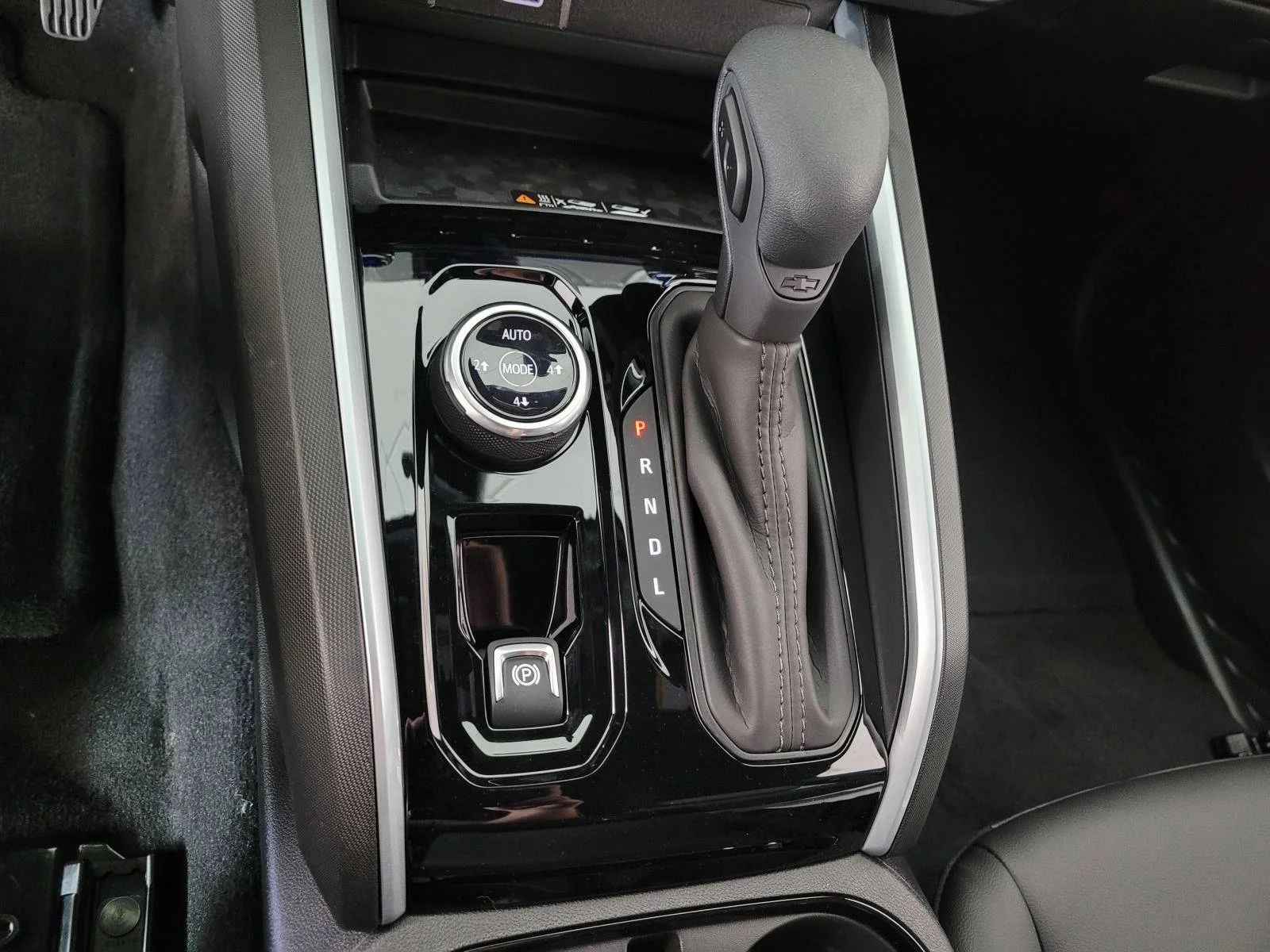 2026 Chevrolet Colorado Trail Boss - Photo 19