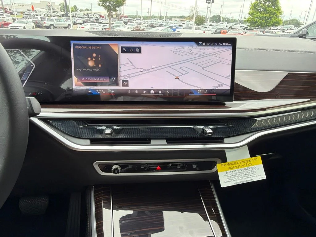 New 2026 Skyscraper Grey Metallic BMW sDrive40i image 21