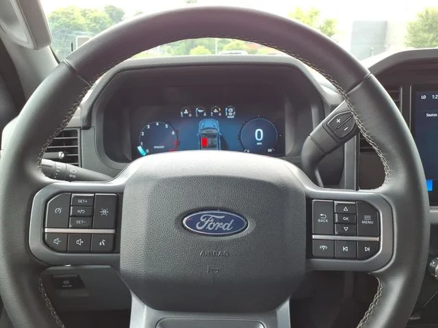 Used 2025 Black Ford XLT image 21