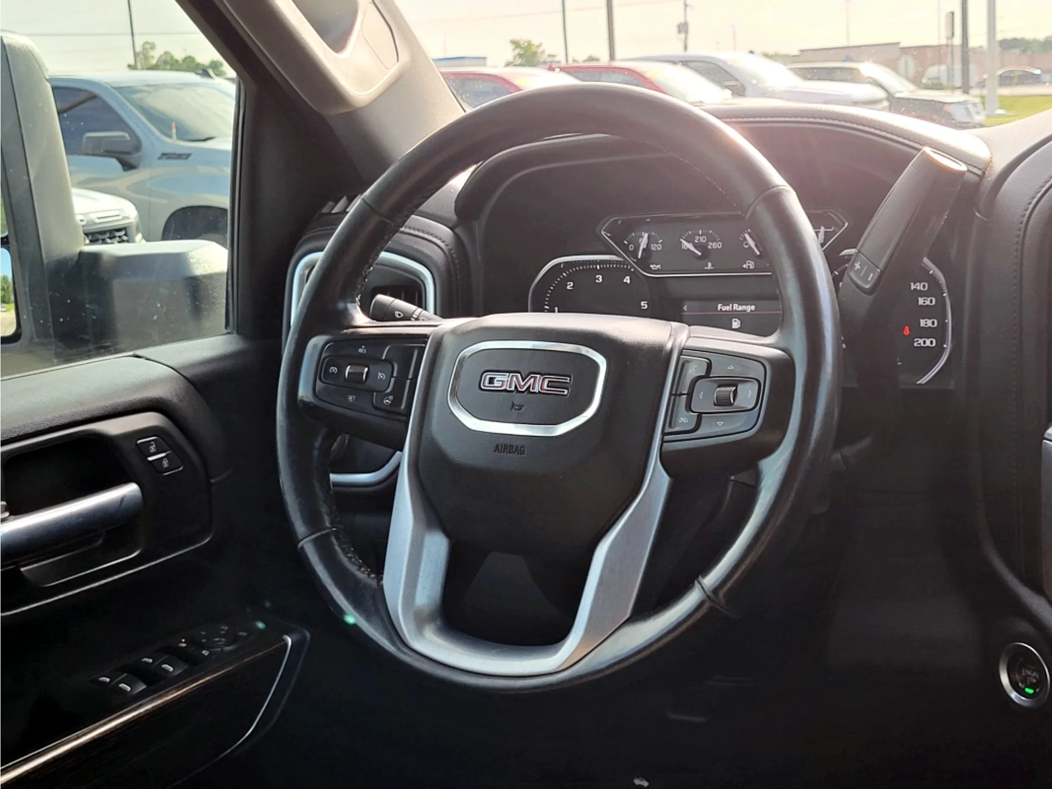 Used 2021 Summit White GMC SLE image 11