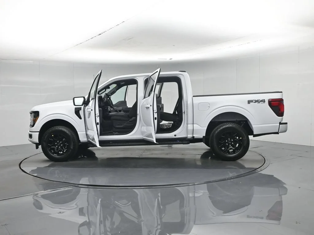 New 2026 White Ford XLT image 34