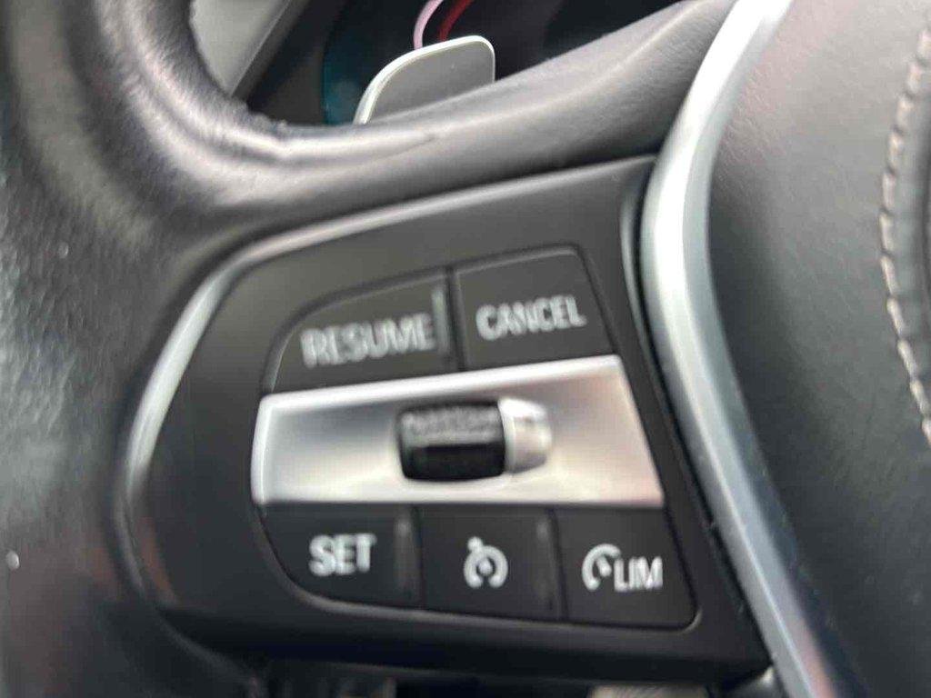 Used 2019 Black Sapphire Metallic BMW xDrive40i image 40