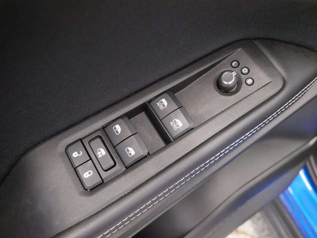 2026 Jeep Cherokee Laredo - Photo 18